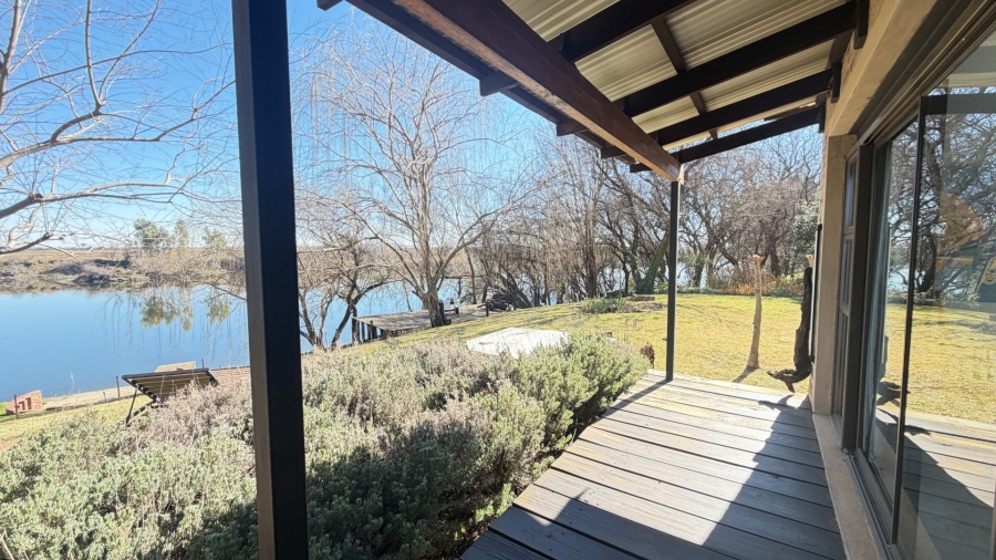 4 Bedroom Property for Sale in Viljoenskroon Rural Free State